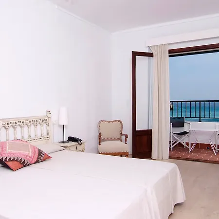 Hoposa Niu 4*