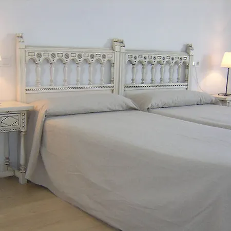 Hoposa Niu Otel